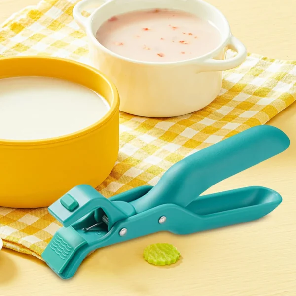 Green Anti-Scalding Clip for Hot Bowls Dishes - Image 5